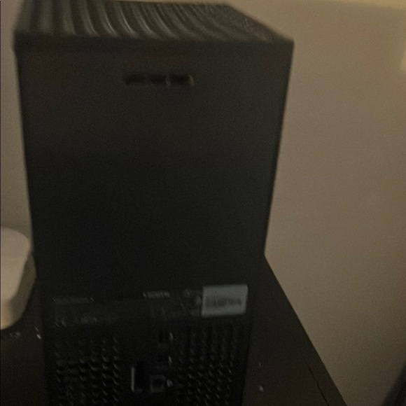 Sleek Black Box - Picture 5 of 6